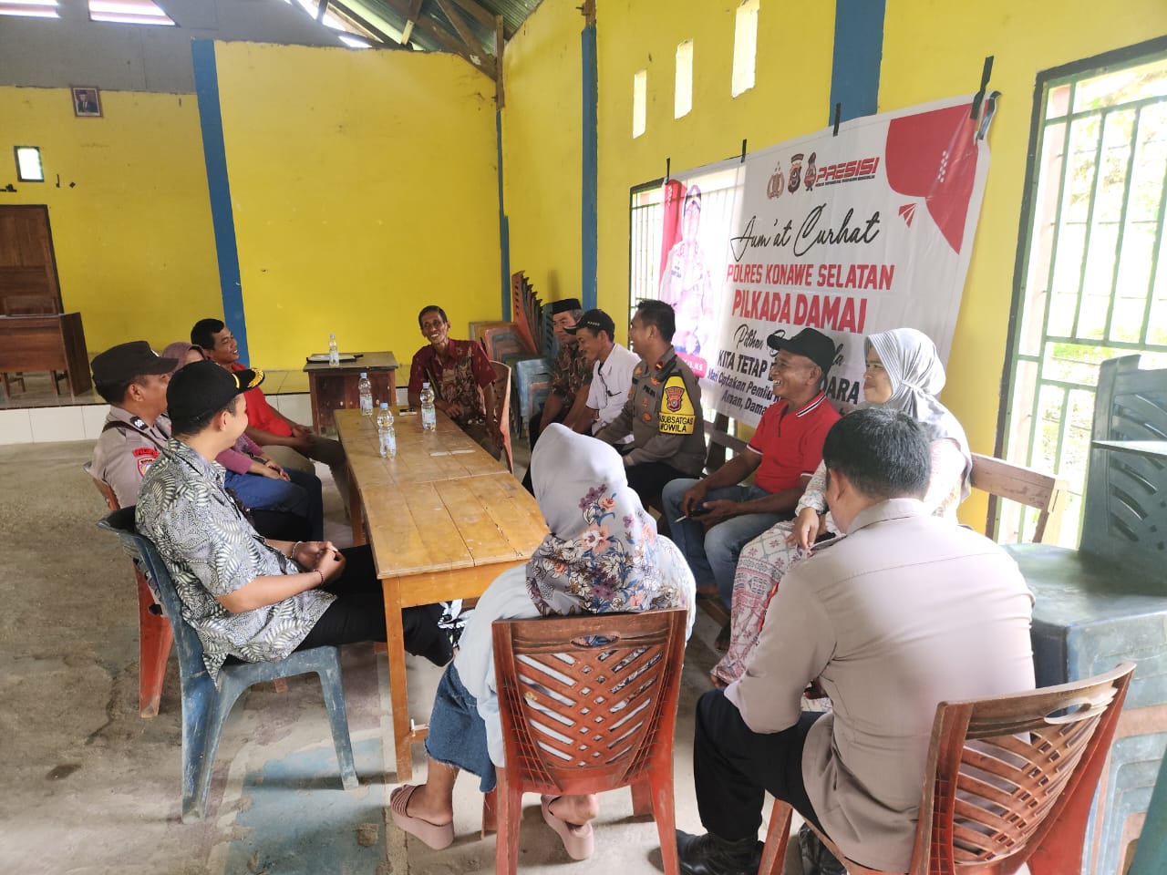 Jum’at Curhat ,Kapolsek Mowila Ajak&nbsp; Jaga Kamtibmas Kondusif Pasca Pilkada 2024