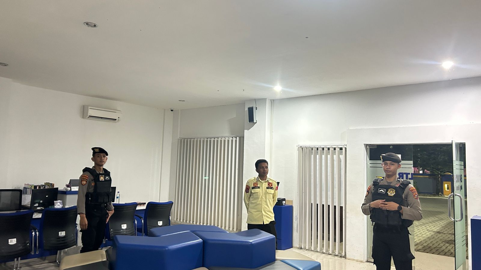 Jelang Natal 2024, Sat Samapta Polres Konsel Patroli Pada Obyek Vital