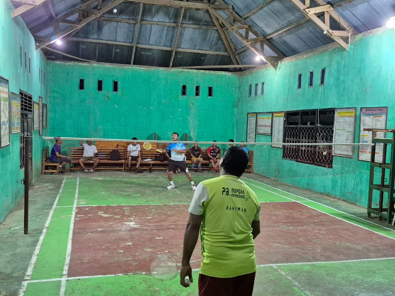 Olah Raga Bersama Warga, Kapolres Konsel Ingatkan Pentingnya&nbsp; Kesehatan Dan Kebersamaan